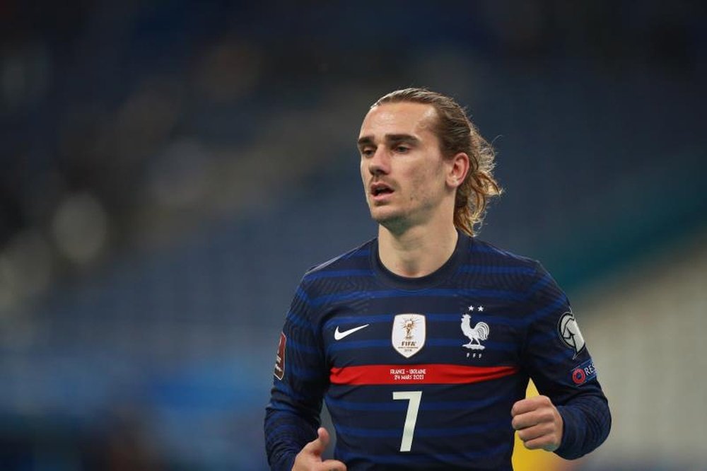 Griezmann chega na marca de Deschamps com a França. EFE/EPA/CHRISTOPHE PETIT TESSON