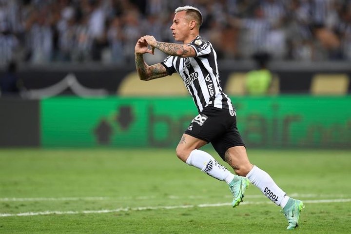 O Atlético Mineiro destrói na primeira mão da Copa