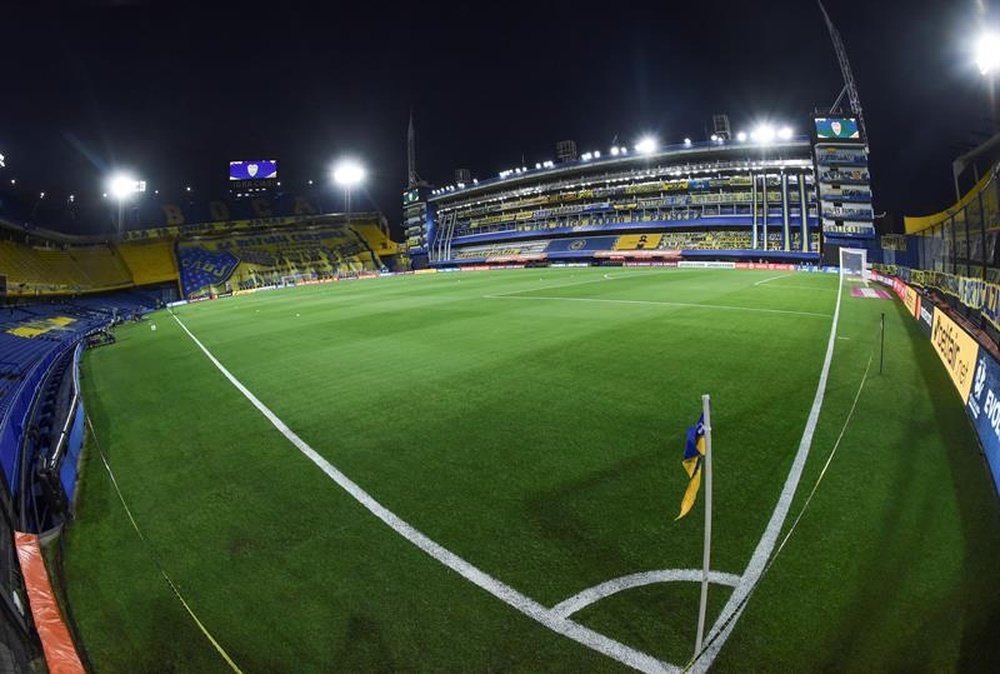 La pasión por el fútbol es capaz de sacarte del retiro. EFE/Archivo