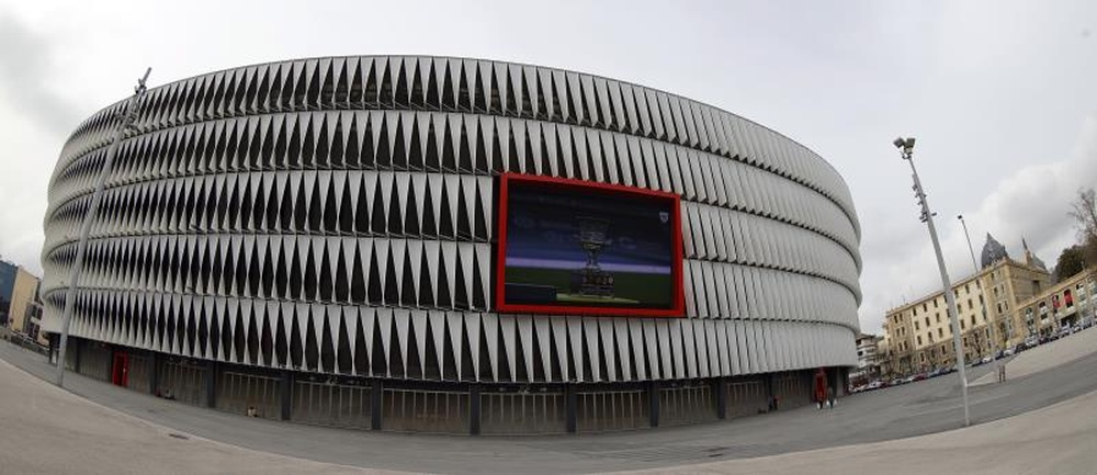 El Athletic se piensa patrocinar San Mamés. EFE/Luis Tejido
