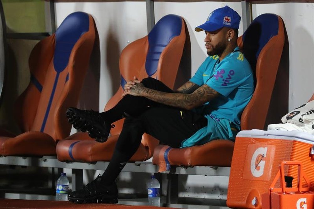 Un ancien de l'OM estime que Neymar doit aller sur le banc. afp