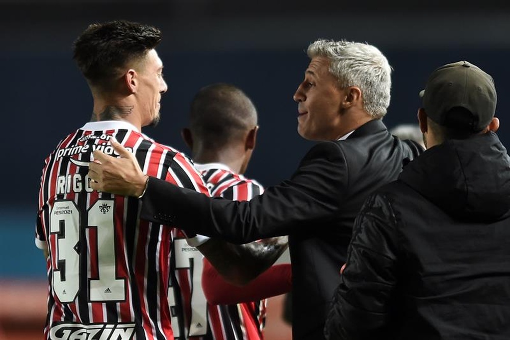 Qual a escalação do São Paulo contra o Ceará? EFE/Marcelo Endelli