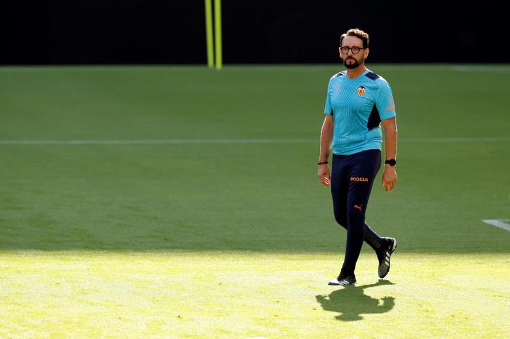 El Valencia recibió a sus primeros internacionales. EFE