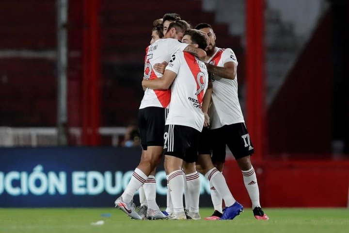 Álex Vigo rechaza salir de River Plate