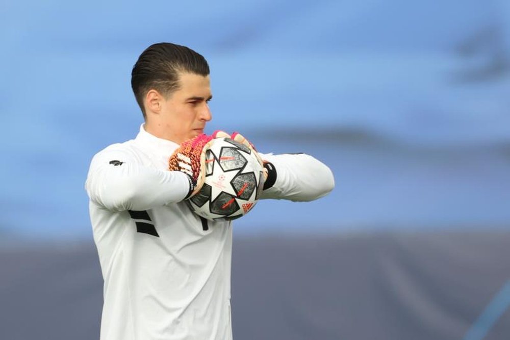 Kepa Arrizabalaga is looking to become Spain's number one. EFE