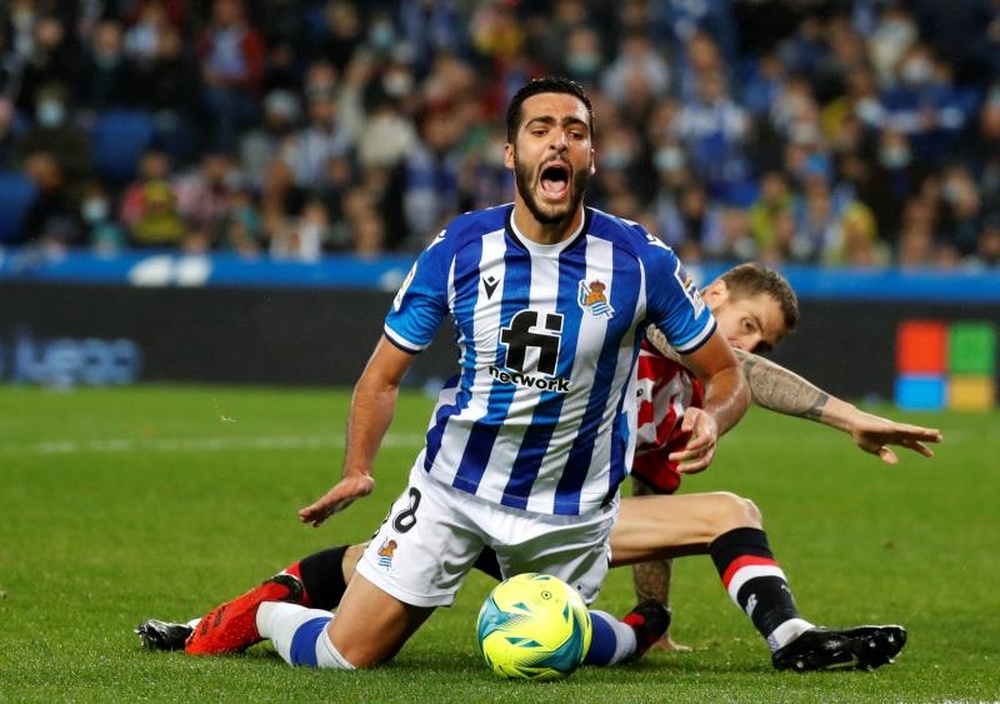 Mikel Merino quiere pensar que está entre los mejores de la Liga. EFE