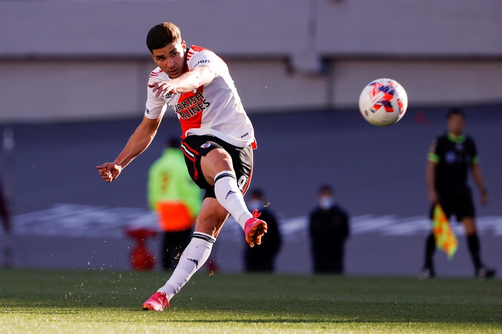 Julián Álvarez está en el radar del Atlético. EFE/Archivo