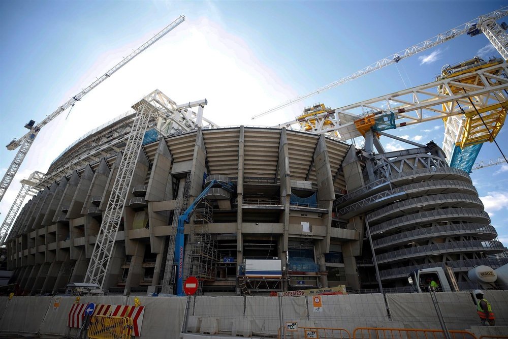 Le nouveau Bernabéu contiendra cinq restaurants. EFE