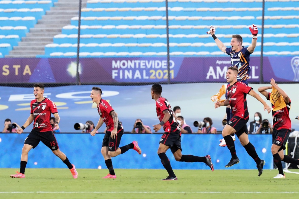 Quais são os clubes com mais títulos de Copa Sul-Americana?