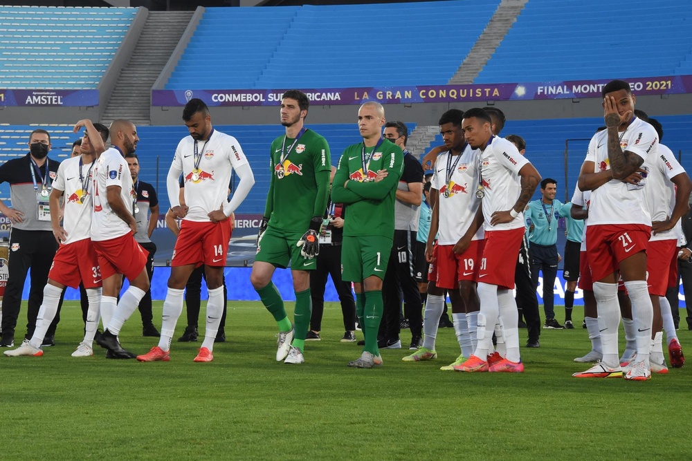 Prováveis escalações de RB Bragantino e América-MG. AFP
