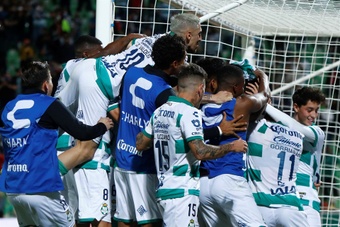 Santos Laguna perdió 1-4 ante Necaxa. EFE