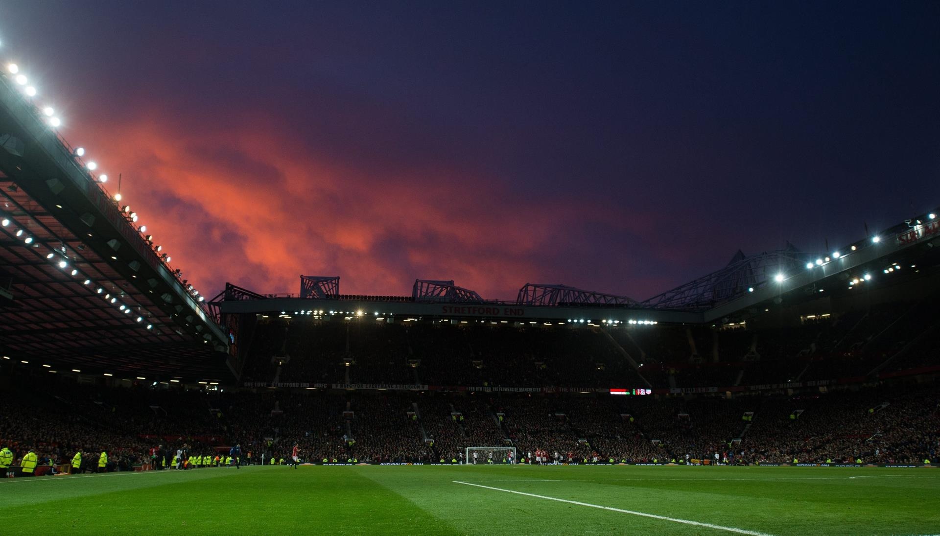 ï»¿OFFICIAL: Man Utd v Brighton postponed