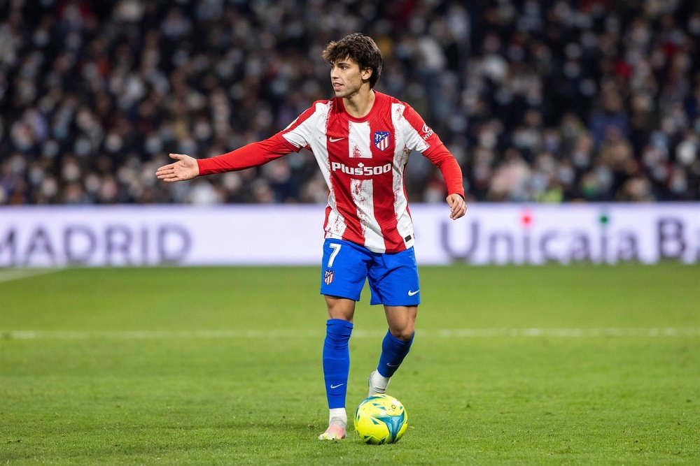 Joao Félix dio otra cara al Atlético ante el Madrid. EFE