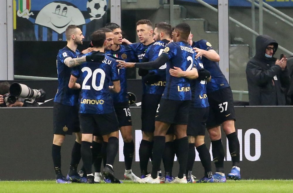 Inter Milan want to sign two players in January. EFE