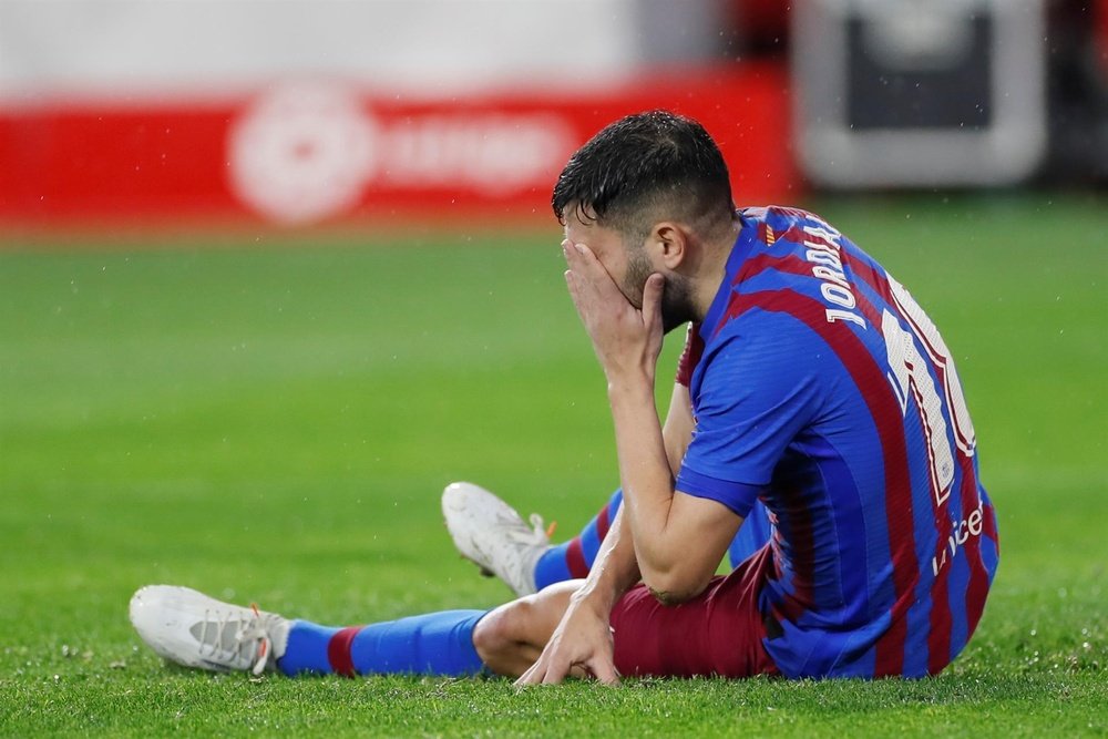 Le Barça cherche un arrière gauche d'urgence. EFE