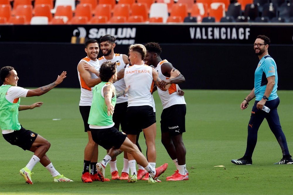 El Valencia firma una alianza con el FC Saburtalo de Georgia. EFE