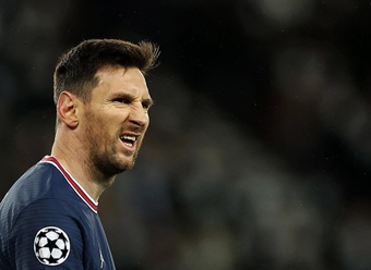 PSG's plan is for Messi to rejoin the group next week. EFE