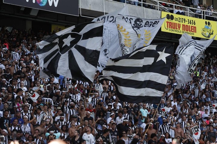 Brasileirão: prováveis escalações de Botafogo e São Paulo