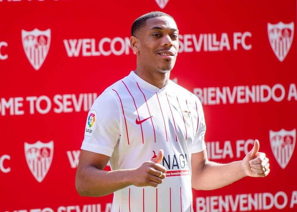 Martial parla del mercato. EFE