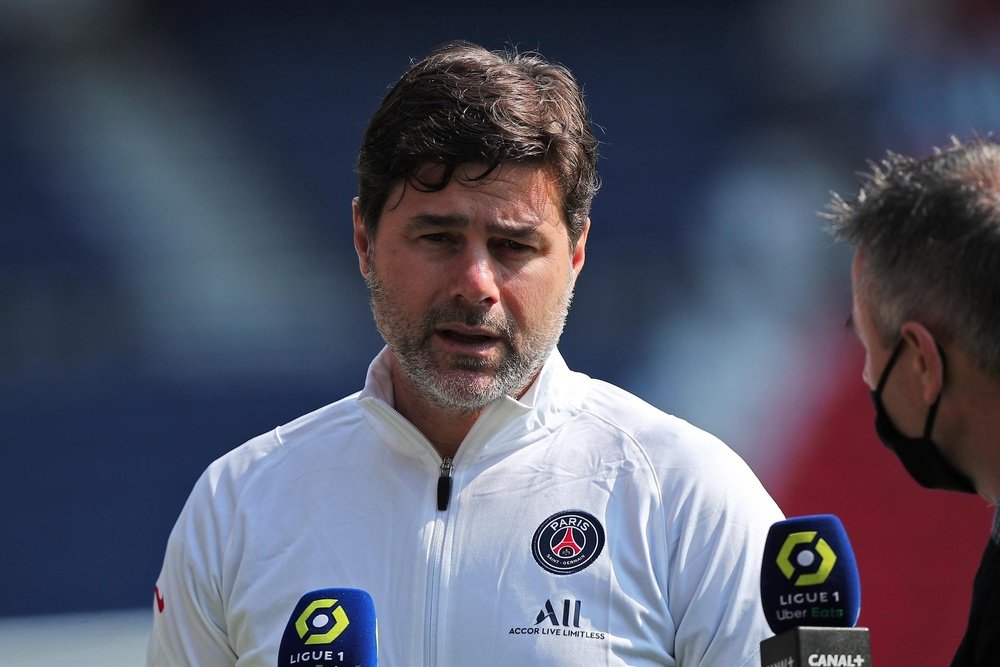 Pochettino volvió a colmar de elogios a Messi. EFE
