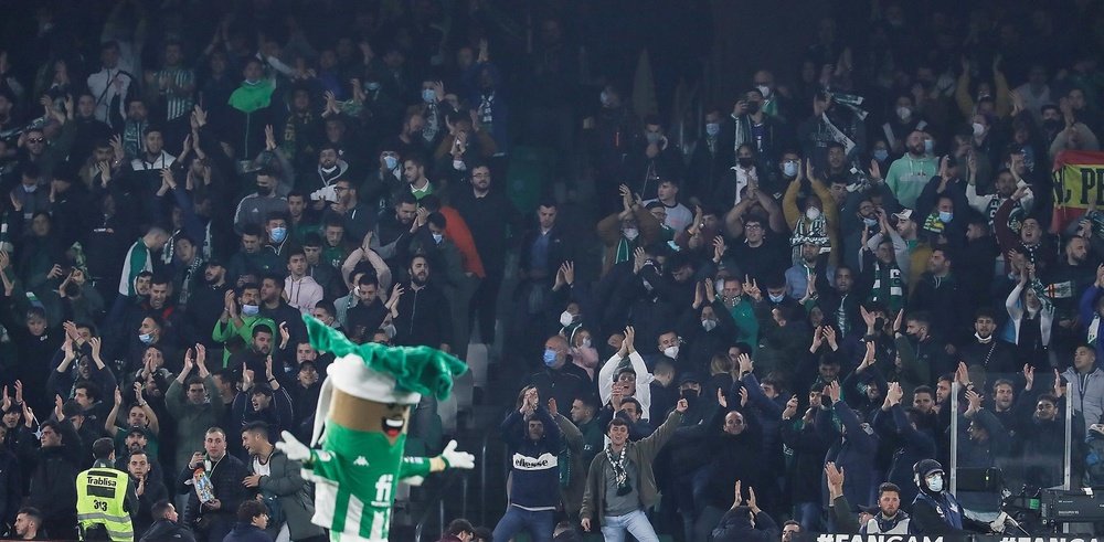 Grada sur del estadio Benito Villamarín, en una imagen de archivo. EFE/Jose Manuel Vidal.