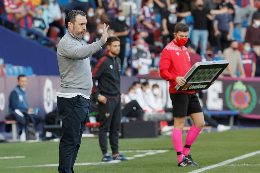 El análisis de los protagonistas del Cádiz-Athletic. EFE
