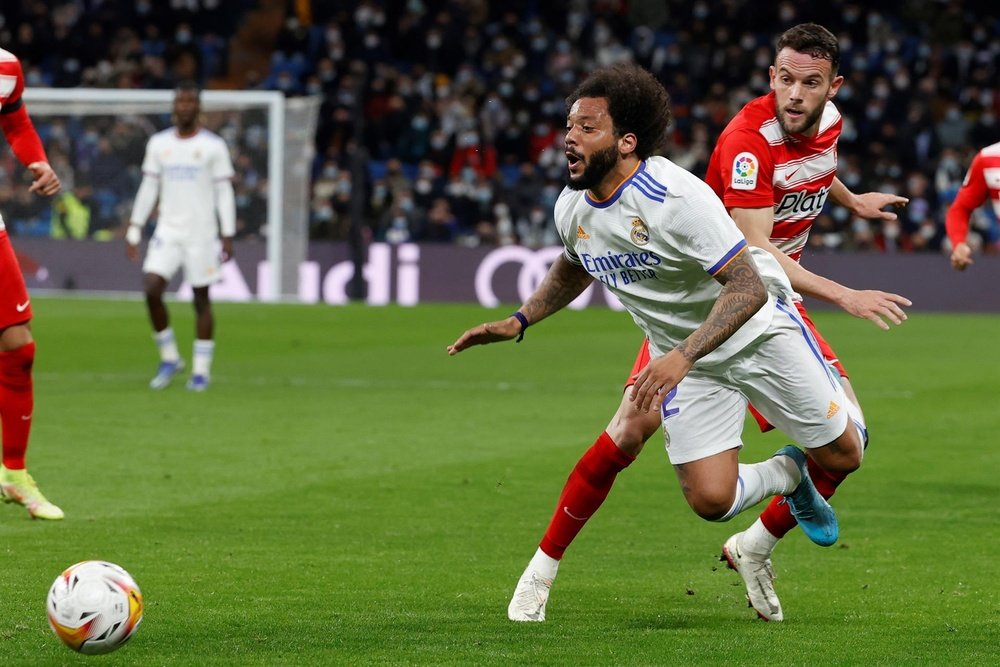Los agentes de Marcelo, en Valdebebas a por un nuevo contrato. EFE