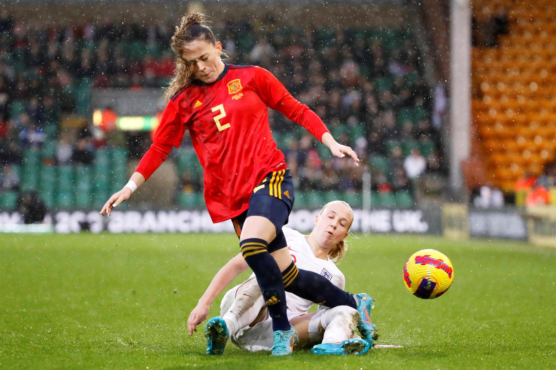 Inglaterra y España se dan la mano en el particular The Best entre Alexia y Lucy