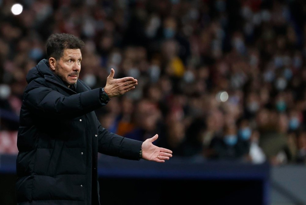 El Cholo Simeone gana 3,33 millones de euros brutos al mes. EFE