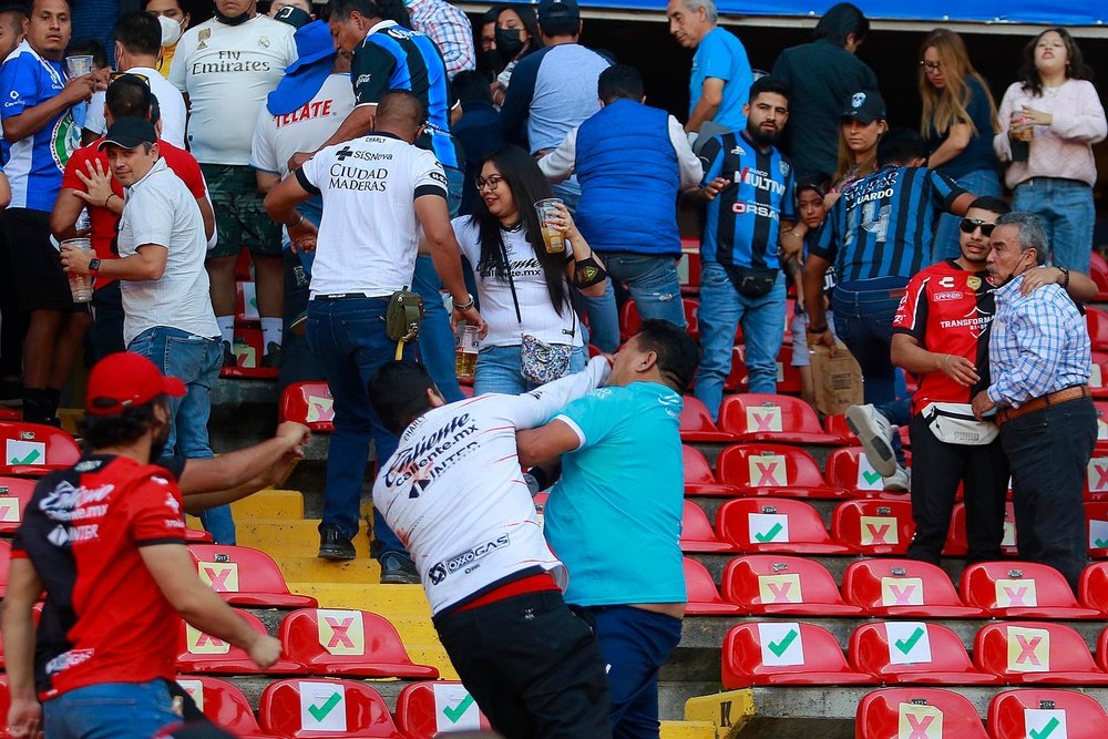 Rafa Márquez cargó contra los protagonistas del incidente en Querétaro. EFE