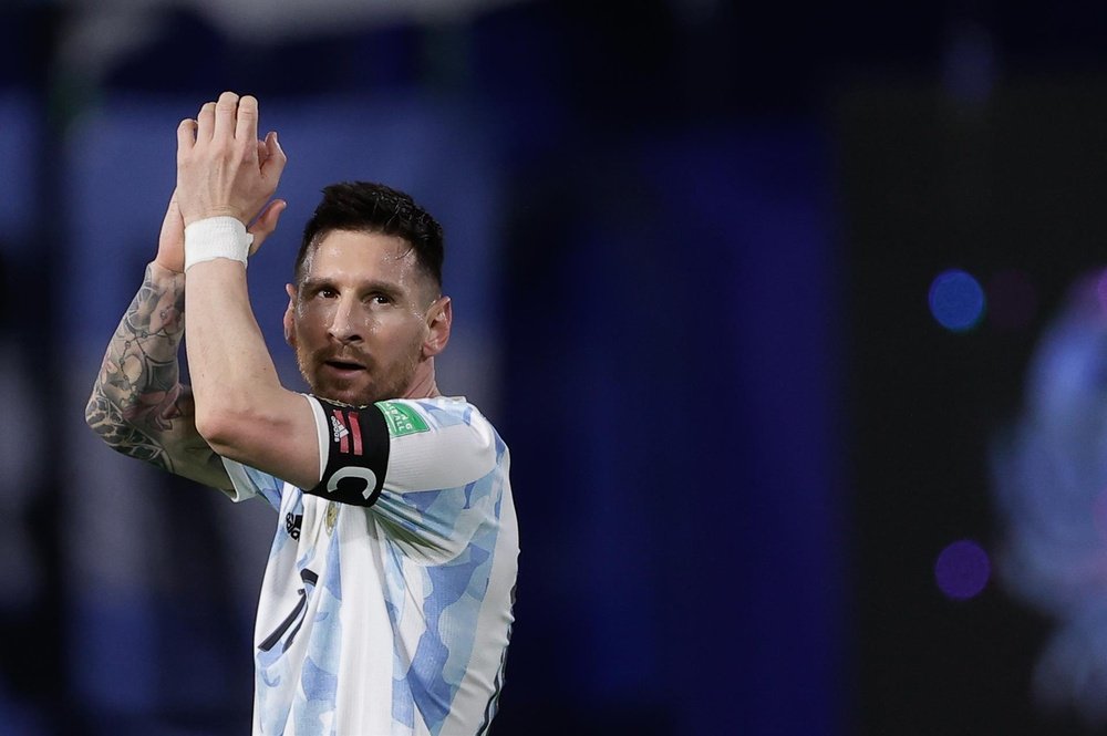 Messi siguió el final del Torneo Argentino desde París. EFE