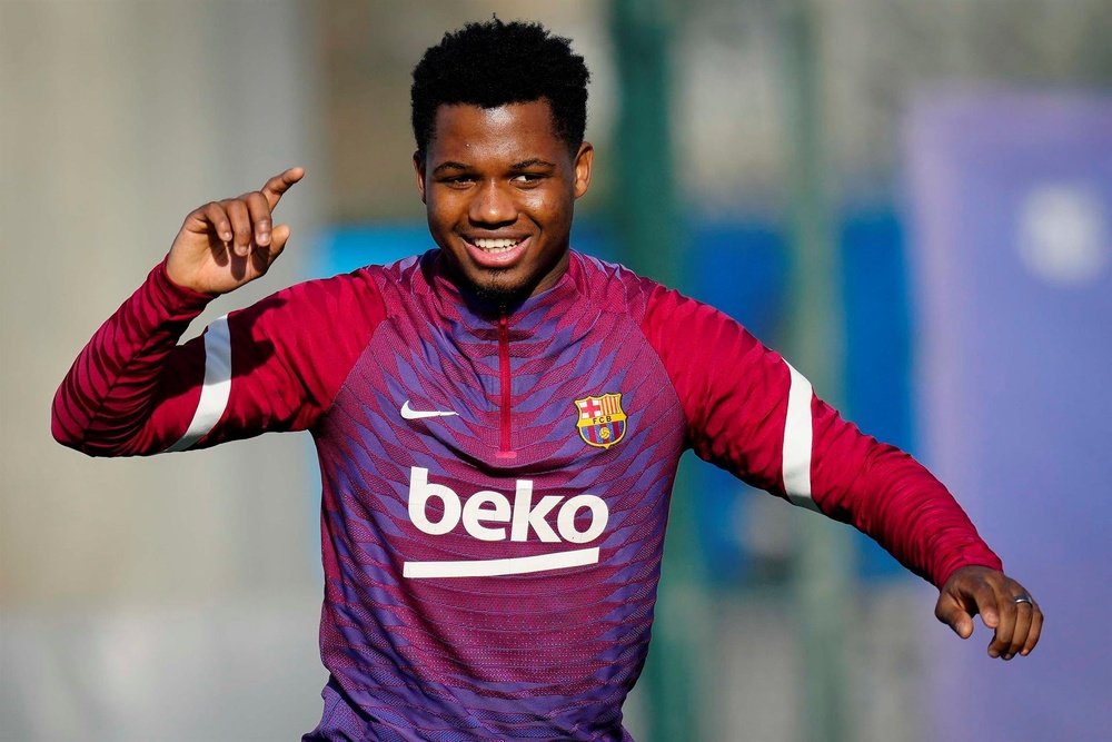 Umtiti e Ansu Fati, grandi novità nella lista del Barça. EFE