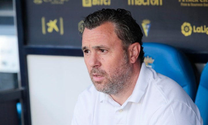 Sergio espera que el 3-0 haga de impulso; Francisco felicitó al Cádiz