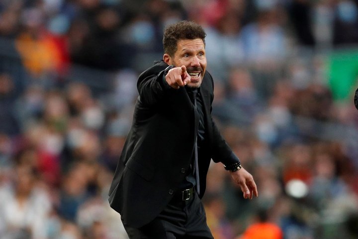 Simeone calls up his son Giuliano for the derby