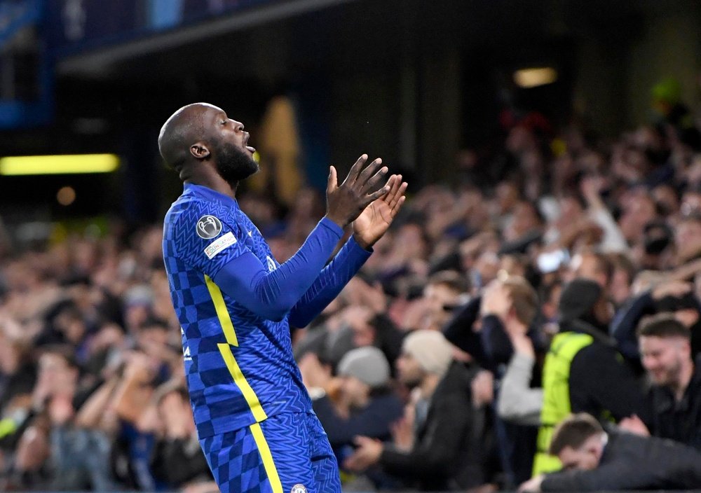 A saída de Lukaku trás movimentos em Stamford Bridge.EFE