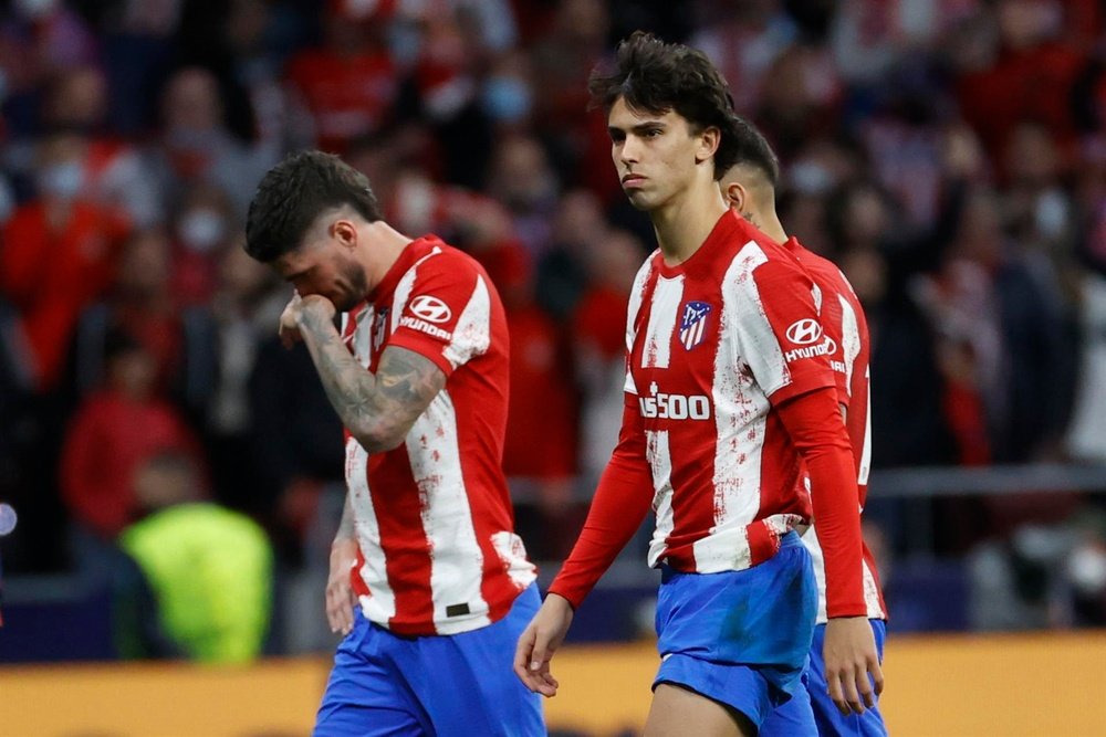 Comme Lemar, Joao Felix est sorti sur blessure. EFE