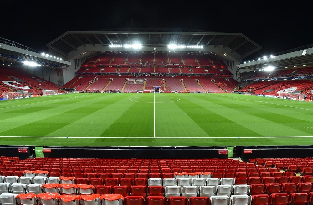 El Liverpool brindará apoyo en salud mental para sus aficionados. EFE