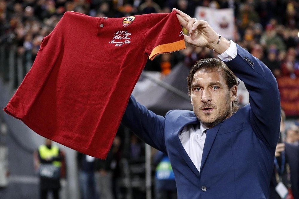 L'AS Rome fête les 30 ans du premier match de Francesco Totti. EFE