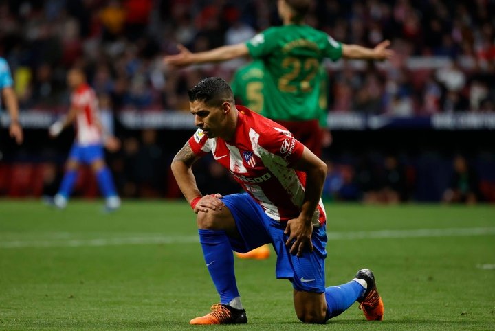 Higuaín mandou um recado a Suárez. AFP