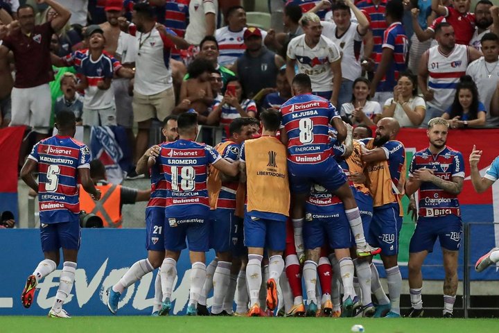 Na raça, Fortaleza vence a 1º na Libertadores