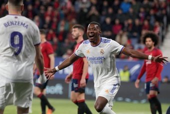 Alaba remains a doubt for the healthy against City