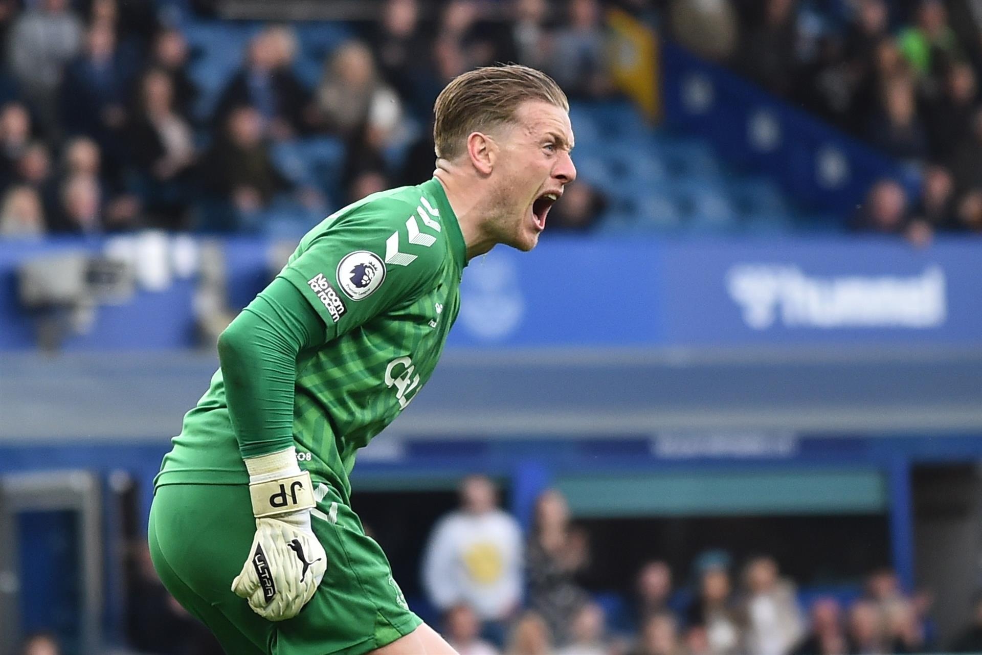 Several clubs are targeting Pickford. EFE