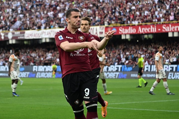 Salernitana eye miracle escape act as Milan giants battle for title