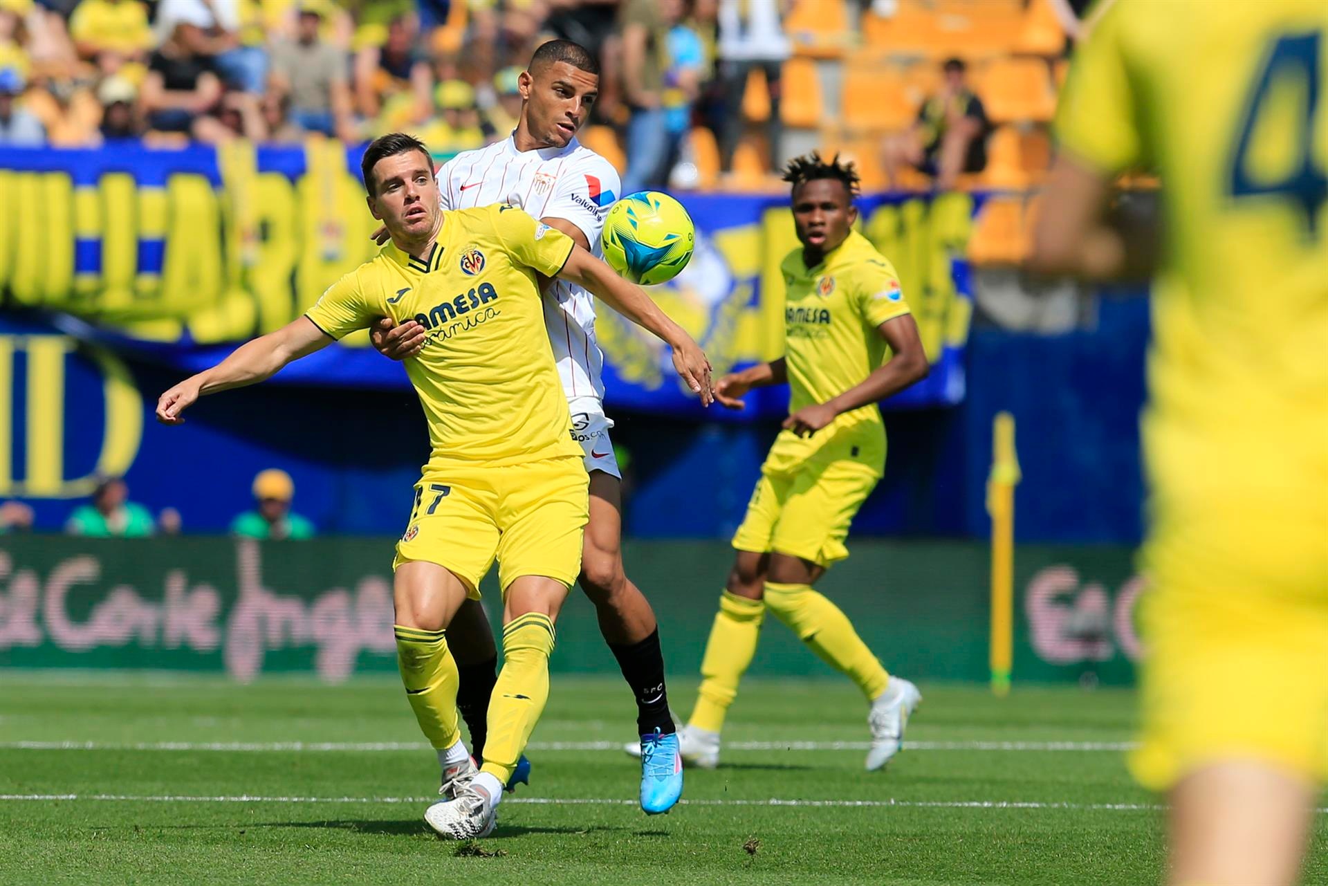 El Sevilla deja helado al Villarreal. EFE