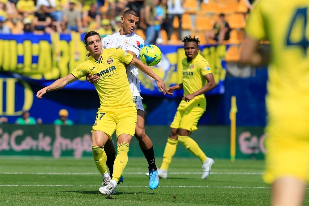 El Sevilla deja helado al Villarreal. EFE