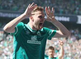 El Werder Bremen regresa a la Bundesliga por la vía rápida. EFE