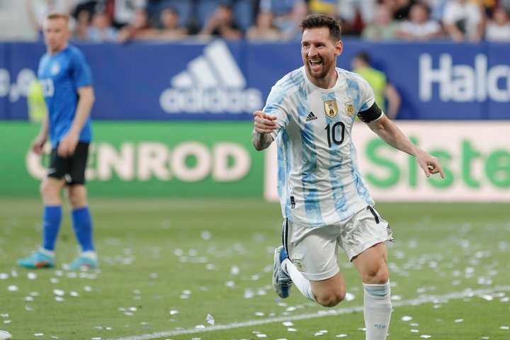 Scaloni rasgou elogios a Leo Messi, EFE