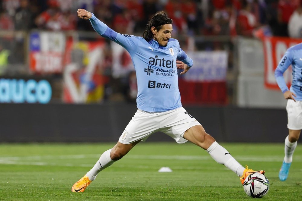 O Trabzonspor consultou o entorno de Cavani. AFP