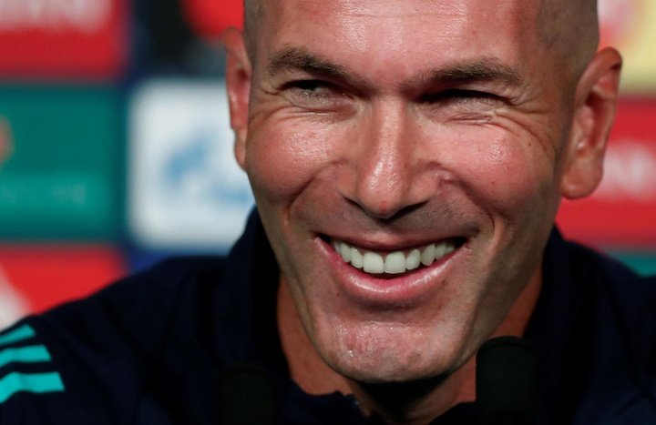 Zidane travelled to Qatar to finalise his arrival at PSG. EFE
