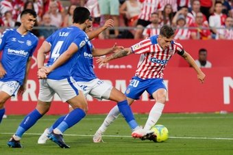 El Girona dice adiós a ocho futbolistas. EFE
